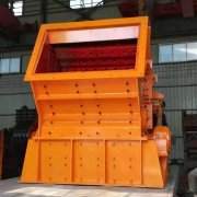 鄂式破碎機的性能特點