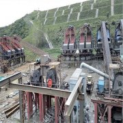 重型錘式破碎設(shè)備的組成與優(yōu)勢(shì)